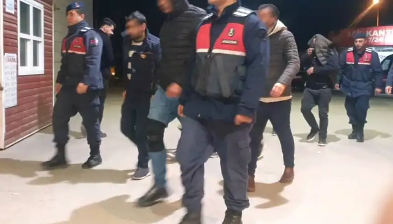 Bağ Evinde Uyuşturucu Partisi: Polisi İki Günde Yakaladığı Üç Zanlı