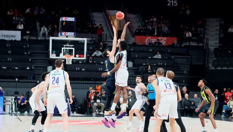 Anadolu Efes ile Panathinaikos Maçı Ne Zaman, Saat Kaçta? İşte Tüm Detaylar!