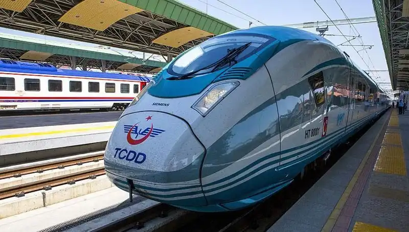 TCDD, Yeni Yıl İçin 140 Tren Makinisti Alımı Yapacak!