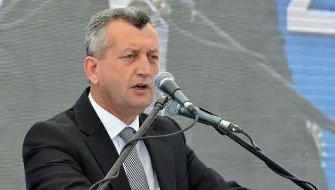 Eski Menemen Belediye Başkanı Tahir Şahin’in Vefatı: Şehirdeki Etkileri ve Mirası