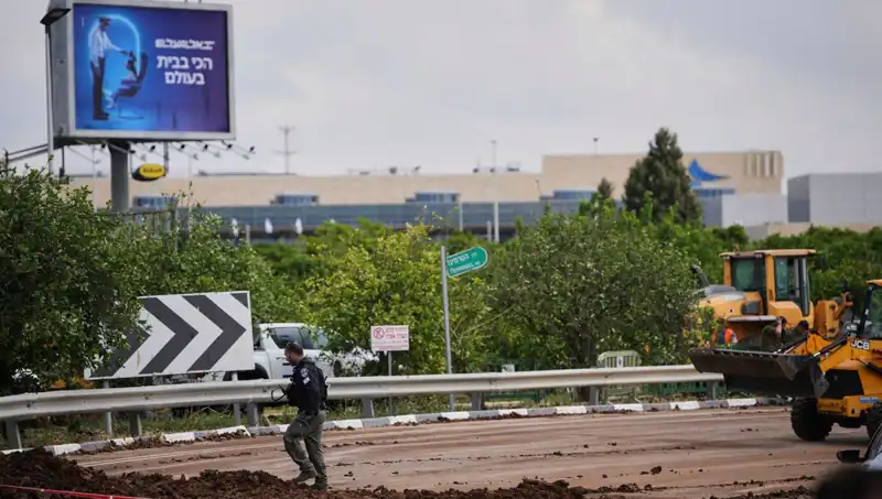 Husilerin Şaşırtan İddiası: İsrail'in Havalimanı Balistik Füze ile Vuruldu!