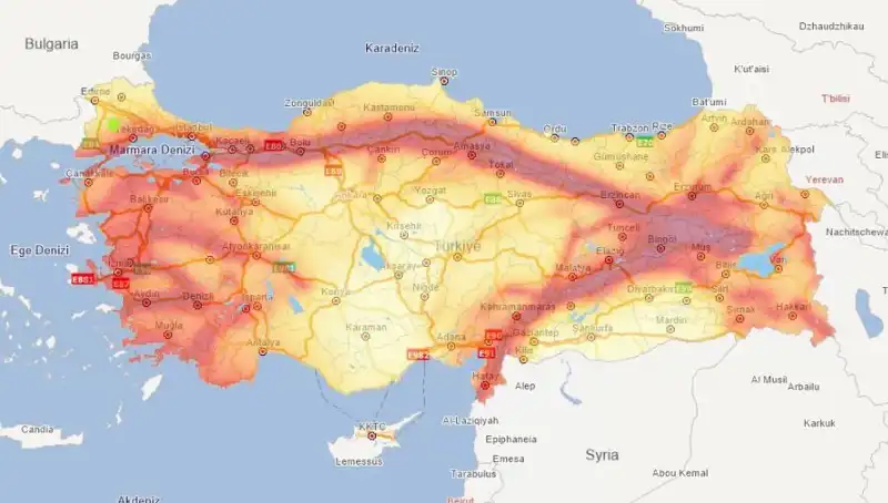 Fay Hattı Tehlikesi: Evimin Altında Deprem Riski Var mı?