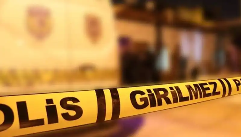 İzmir'de Aile Kavgası: 1 Çocukla Beraber 4 Kişi Ağır Yaralandı