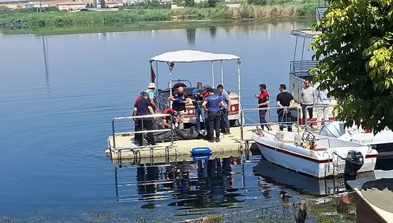 Fırat Nehri'nde Şok Eden Keşif: Erkek Cesedi Bulundu