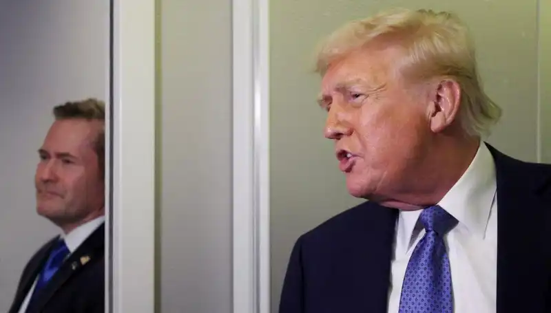 Trump’tan Şaşırtan Karar: Mike Waltz Görevden Alındı!