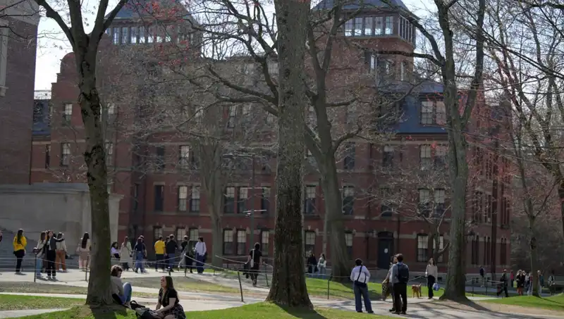Harvard’a Şok: Yabancı Öğrenci Kayıt Yetkisi Tehlikede!