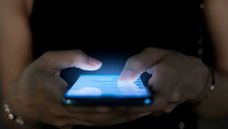 Narsisizmin Gizli İşareti: Telefon Alışkanlıklarımız Ne Diyor?