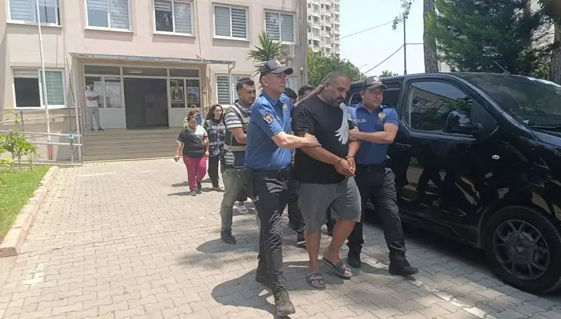 Adana'da Dolandırıcılara Geçit Yok: 4 Kişi Tutuklandı