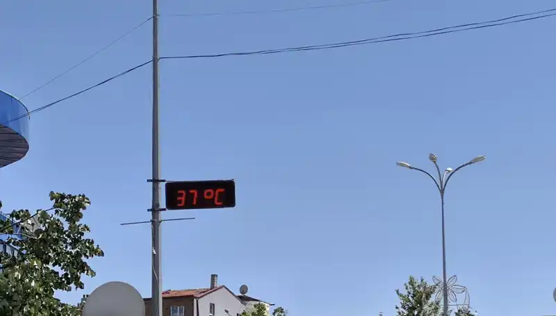 Termometreler 38 Derecelere Ulaştı: Sıcak Hava Dalgası Hakkında Bilmeniz Gerekenler