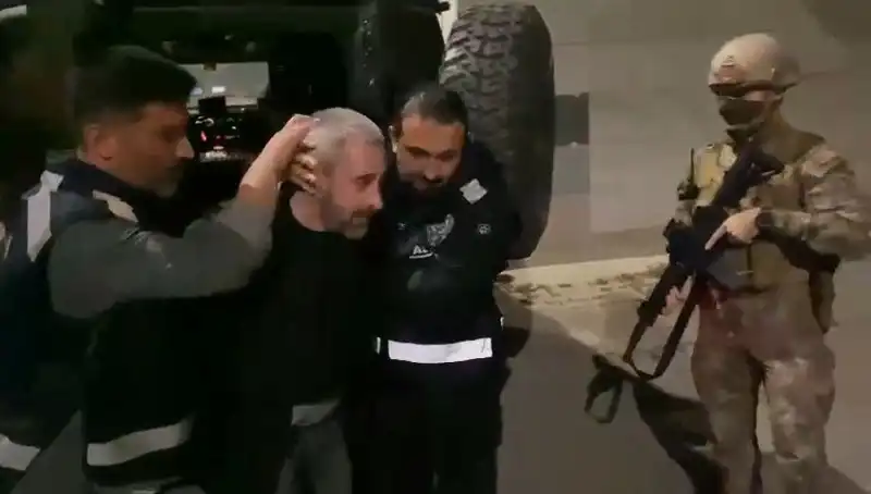 Kardeş Katili Yakalandı: 213 Saatlik Görüntüyle Suç Üzerinde Yakalandı